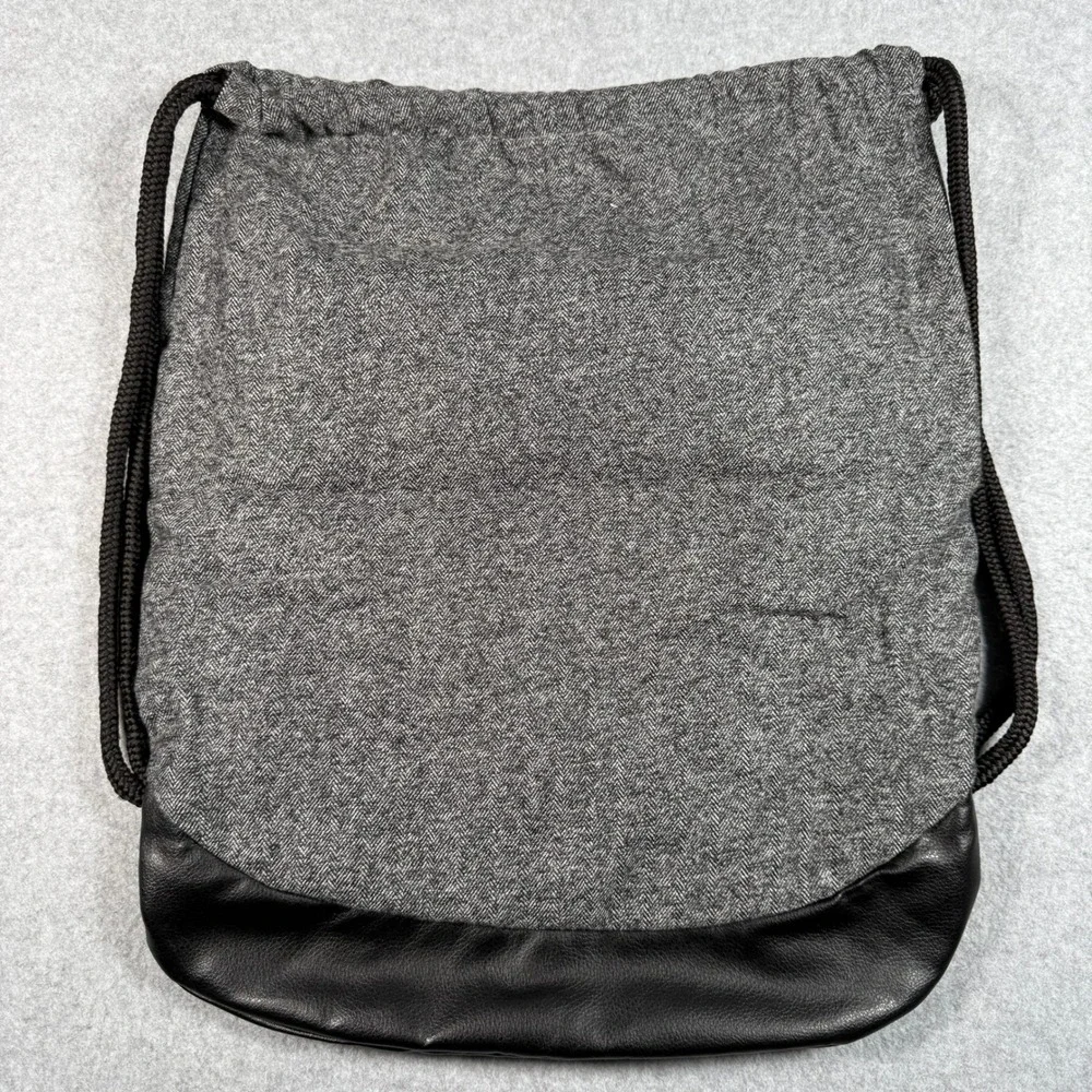 Artifact Laptop On-The-Go Bag Grey Herringbone Wool Black Vegan Leather Cinch